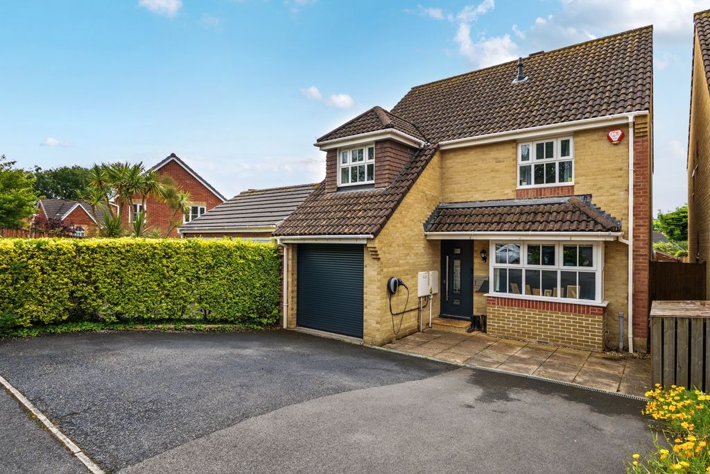 Property photo 1 of 22 1479850-1-6A343d7871A2c-Arw