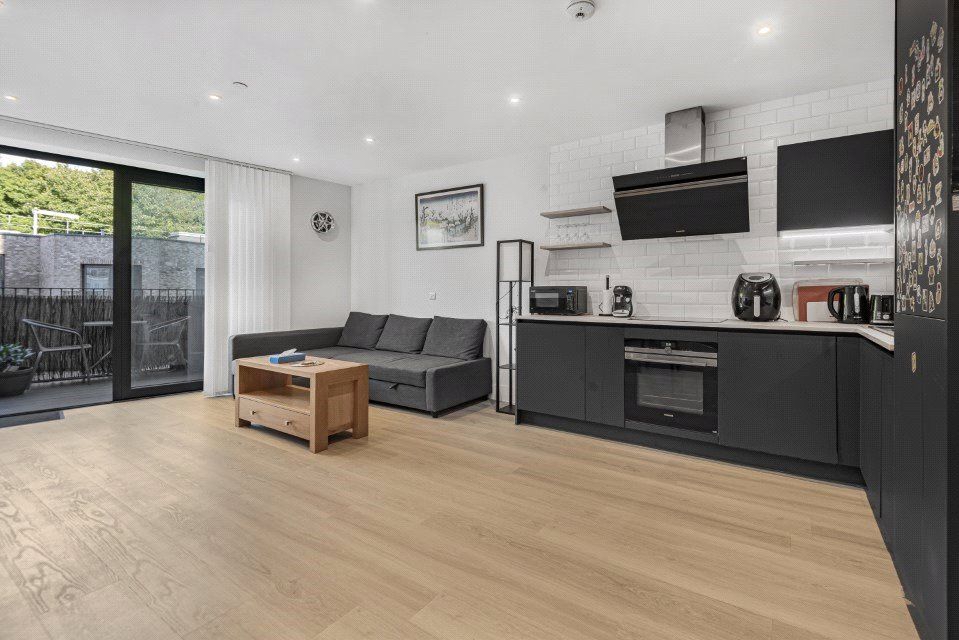 Property photo 2 of 21 Picture No. 02