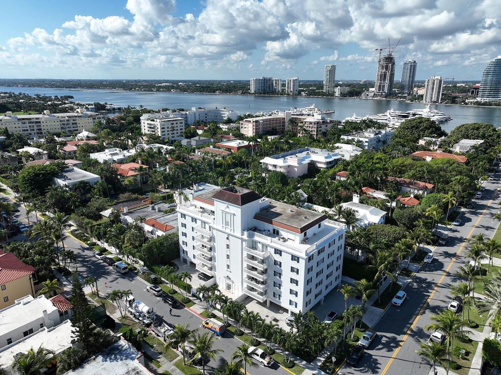 Property photo 3 of 18 <Alttext/>