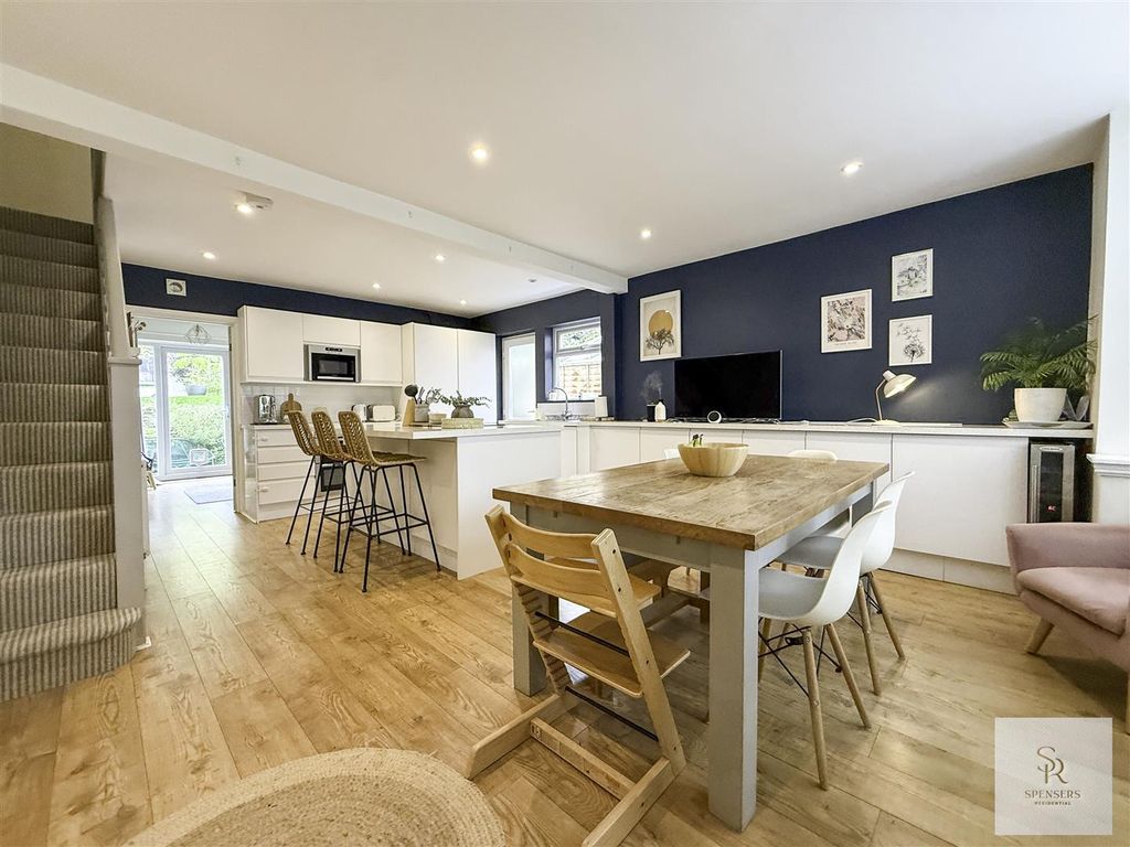 Property photo 2 of 40 Img_9310.Jpg