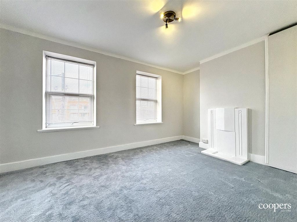 Property photo 3 of 10 Img_7234 (1).Jpg