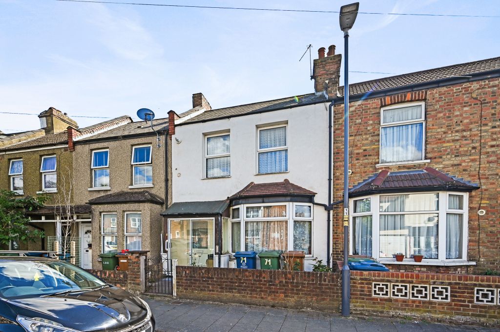 Property photo 1 of 11 6