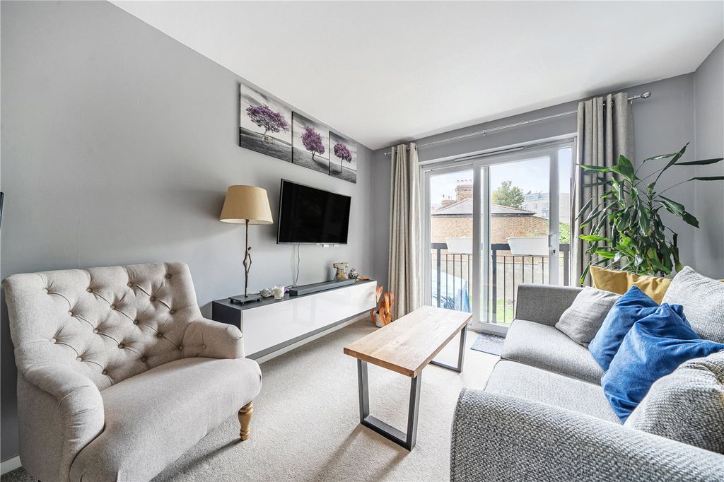 Property photo 2 of 15 Picture No. 06