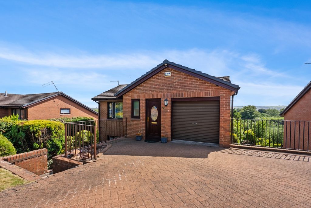 Property photo 1 of 24 5319961
