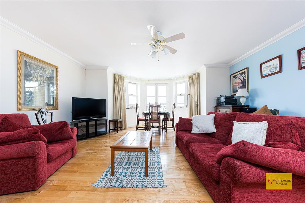 Property photo 3 of 20 004.Jpg