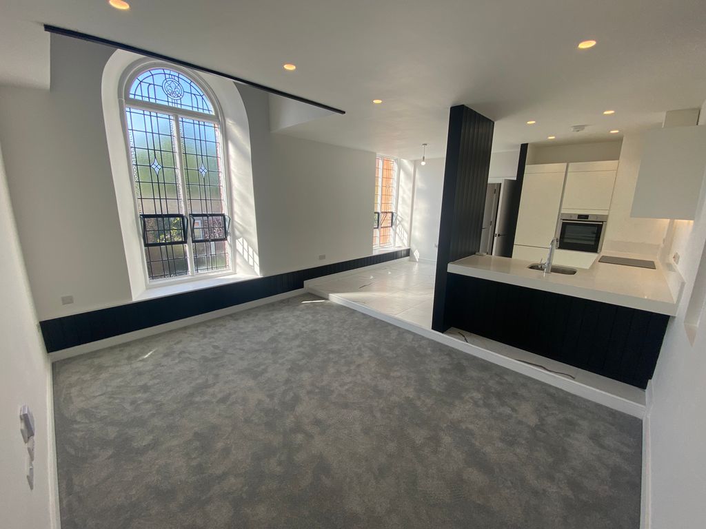Property photo 2 of 15 Living Room