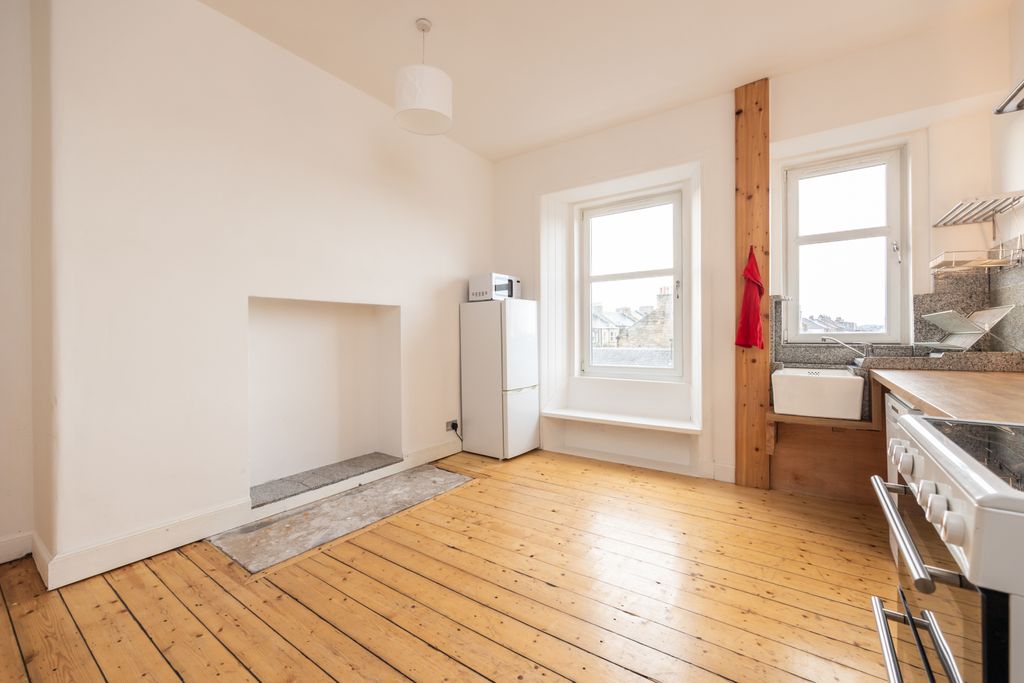 Property photo 2 of 21 Property Image 2