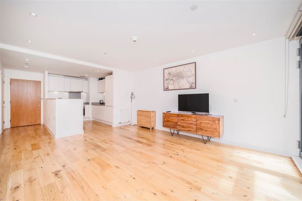 Property photo 3 of 7