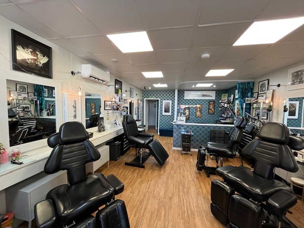 Property photo 3 of 6