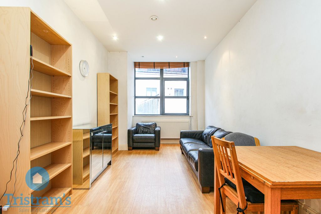 Property photo 2 of 16 Img_0858