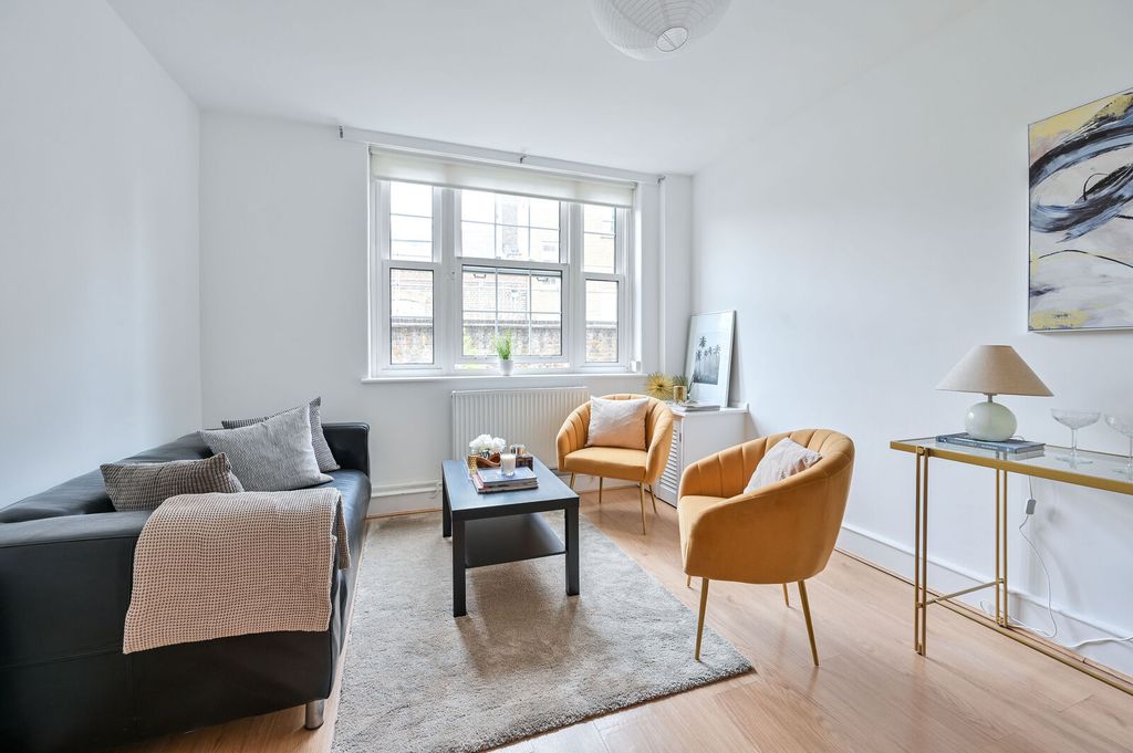 Property photo 1 of 6