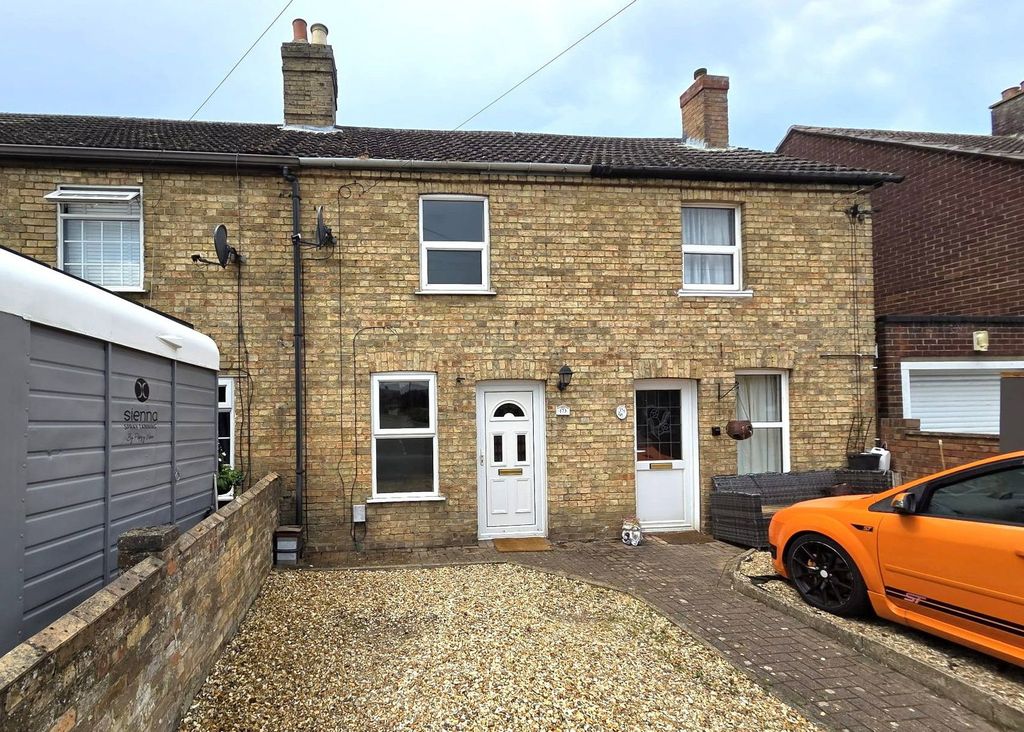 Property photo 1 of 12