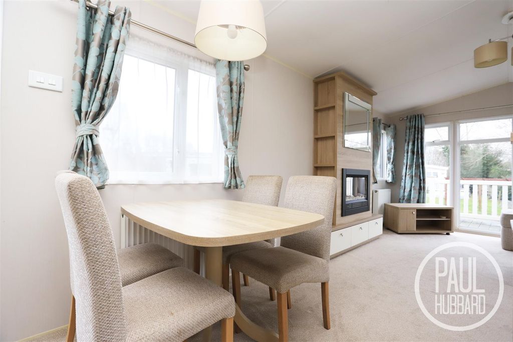 Property photo 3 of 14 Img_1868.Jpg