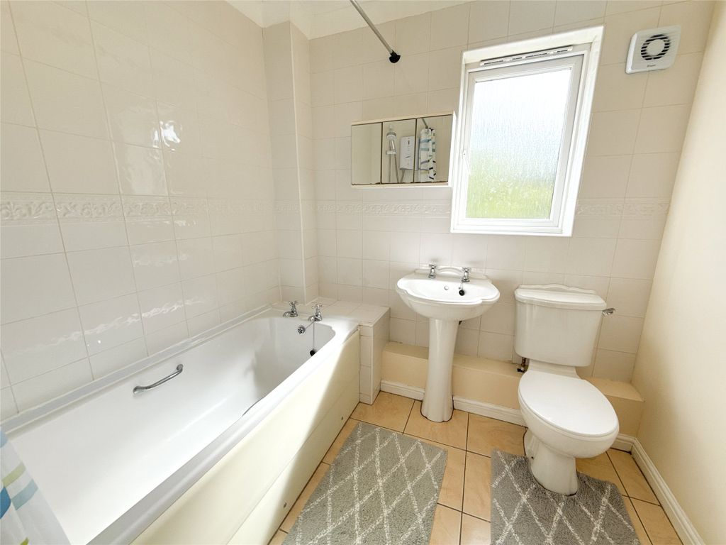Property photo 3 of 40 Bathroom