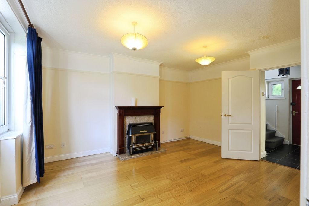 Property photo 3 of 17 Image 3
