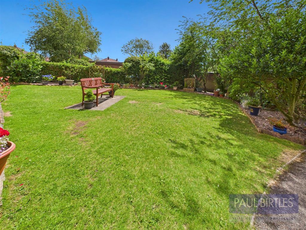 Property photo 2 of 15 Cam01301G0-Pr0661-Still005.Jpg