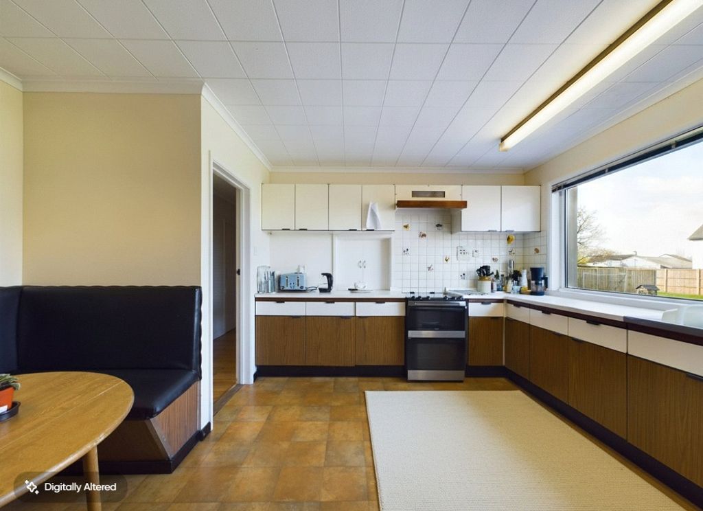 Property photo 3 of 22 Picture No. 52