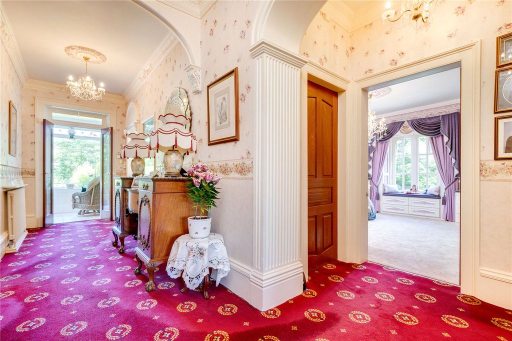 Property photo 3 of 15 Hallway