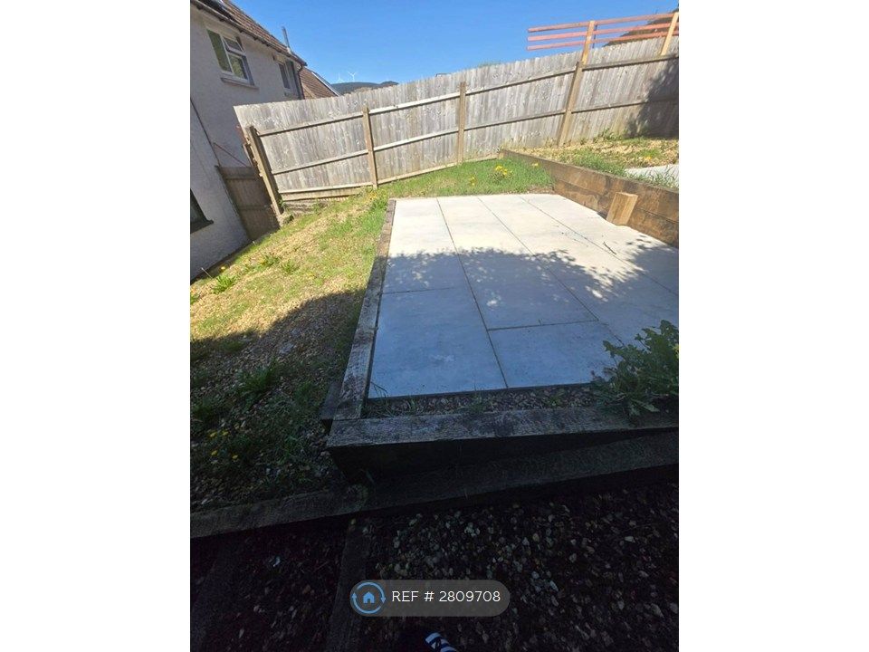 Property photo 2 of 9 Patio/Garden Area
