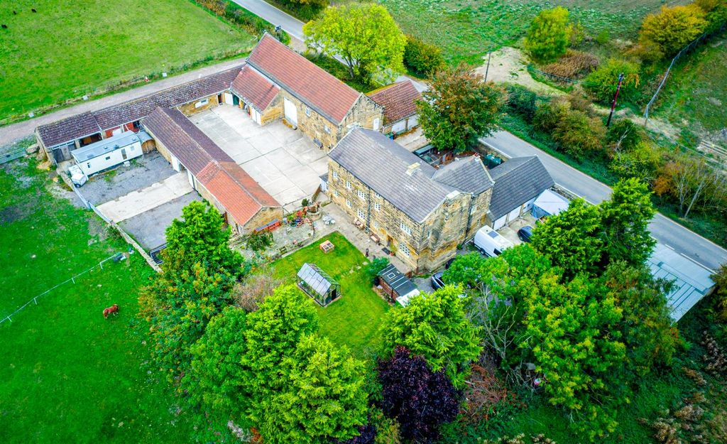 Property photo 1 of 31 Aerial