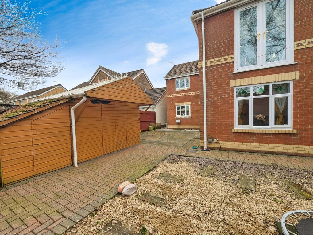 Additional image 7 of 5 bed detached house for saleClos Cae Pwll, Treharris CF46