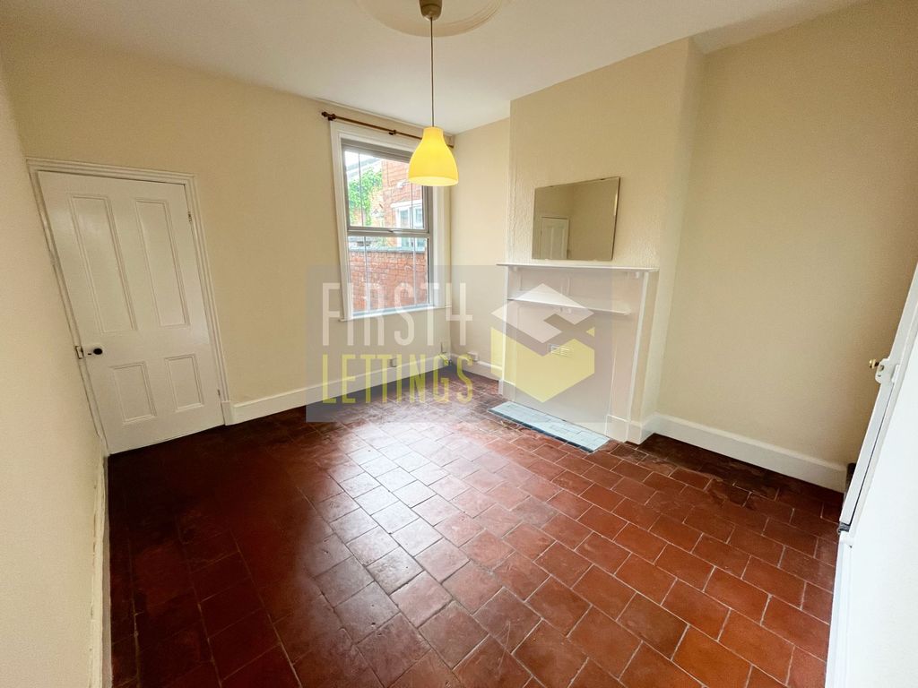 Property photo 2 of 9 Photo 9