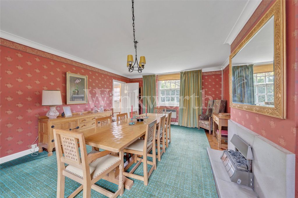 Property photo 3 of 21 Picture No. 25