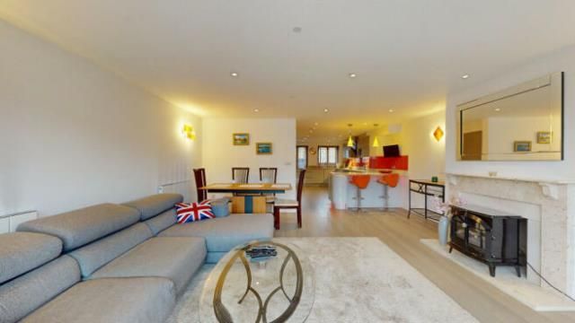 Property photo 3 of 16 Reception Room