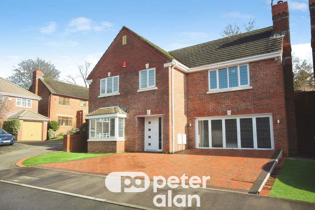 Property photo 1 of 35