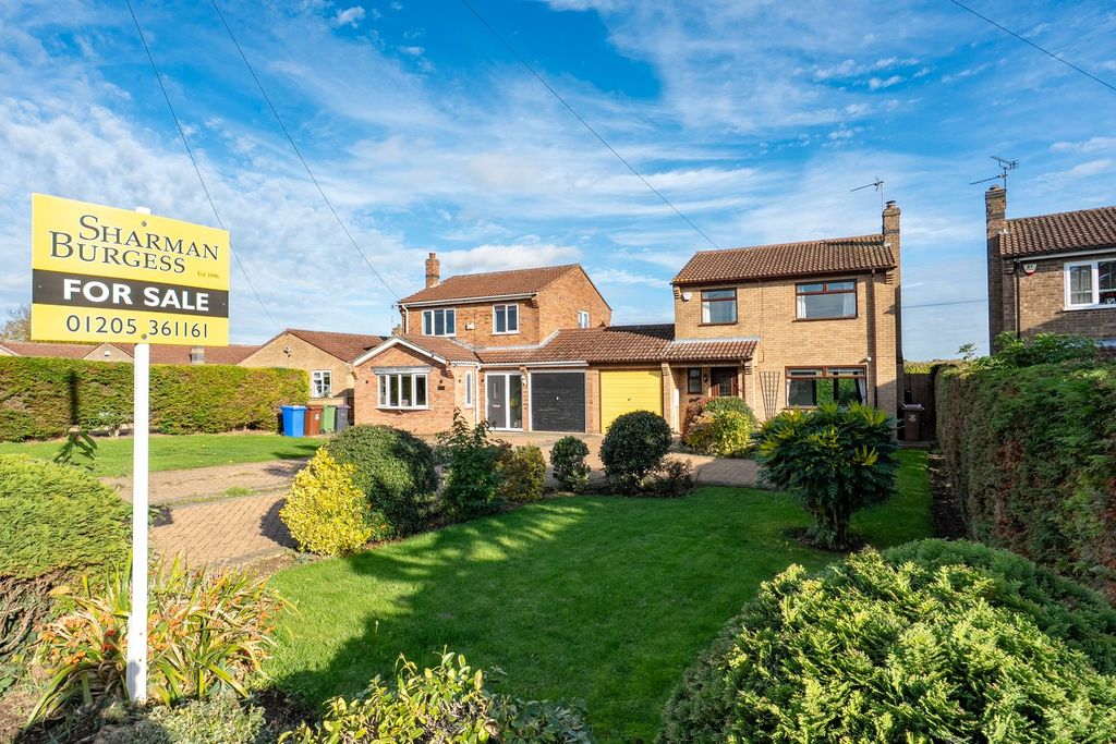 Property photo 1 of 15