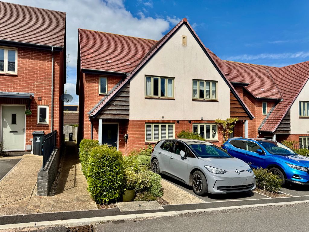 Property photo 1 of 9