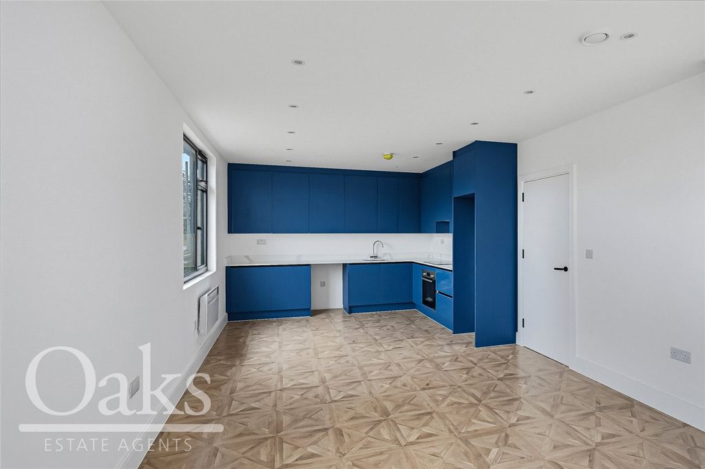 Property photo 3 of 8 Picture No. 04