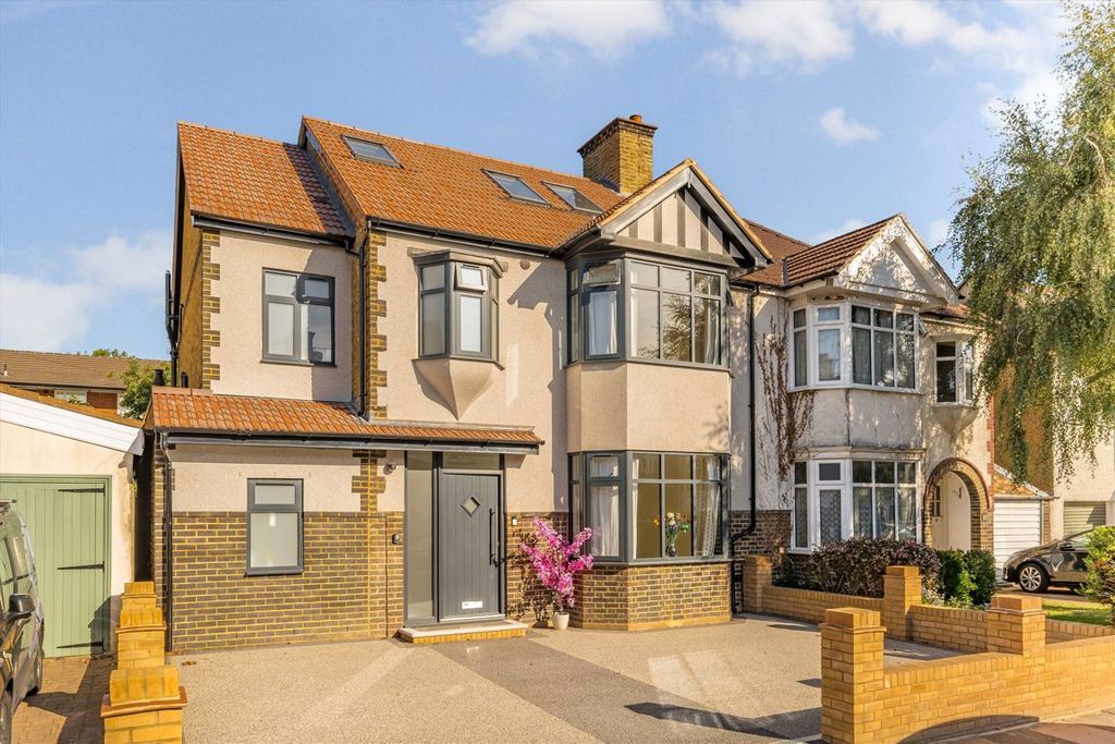 Property photo 1 of 13