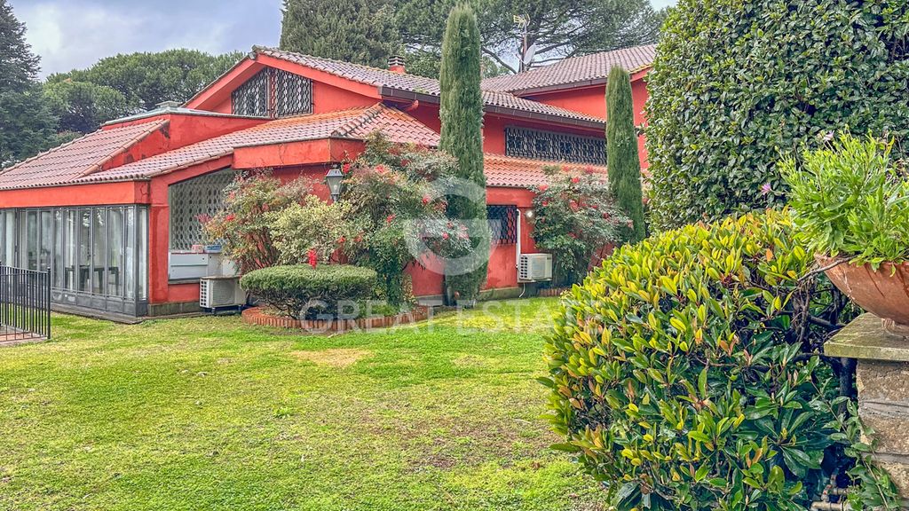 Property photo 3 of 14 Exteriors