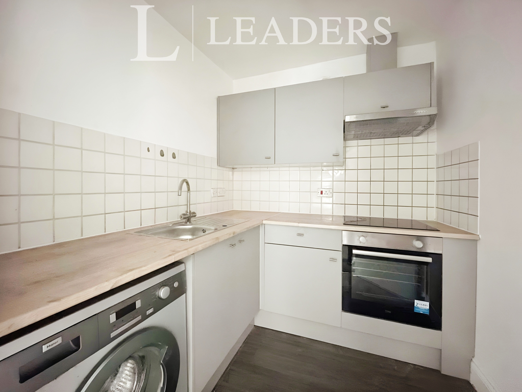Property photo 3 of 8 1B7633A3-F3_276Ocr_K