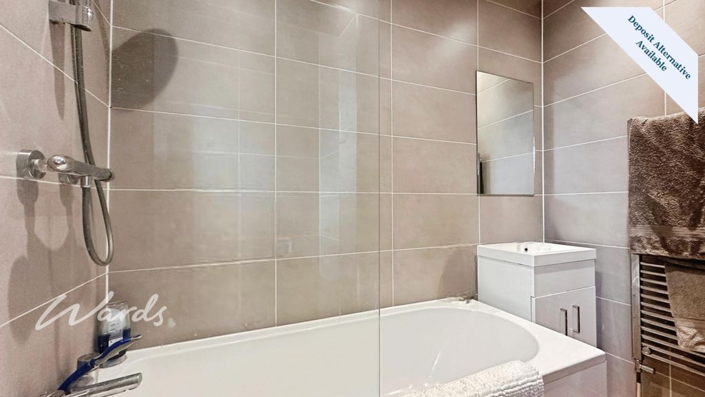 Property photo 3 of 14 Bathroom