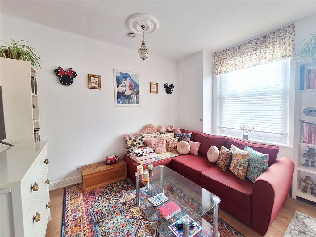 Property photo 1 of 11 Picture No. 01