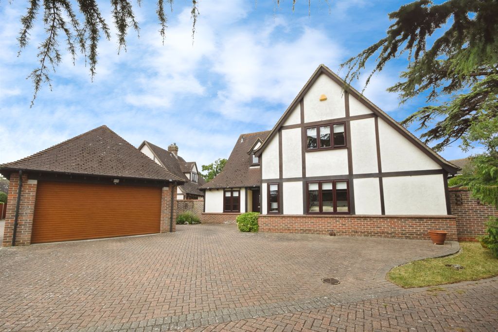 Property photo 1 of 16