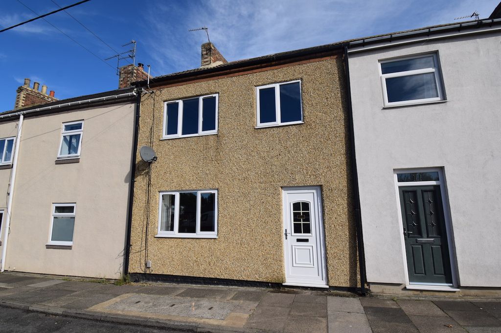 Property photo 1 of 12