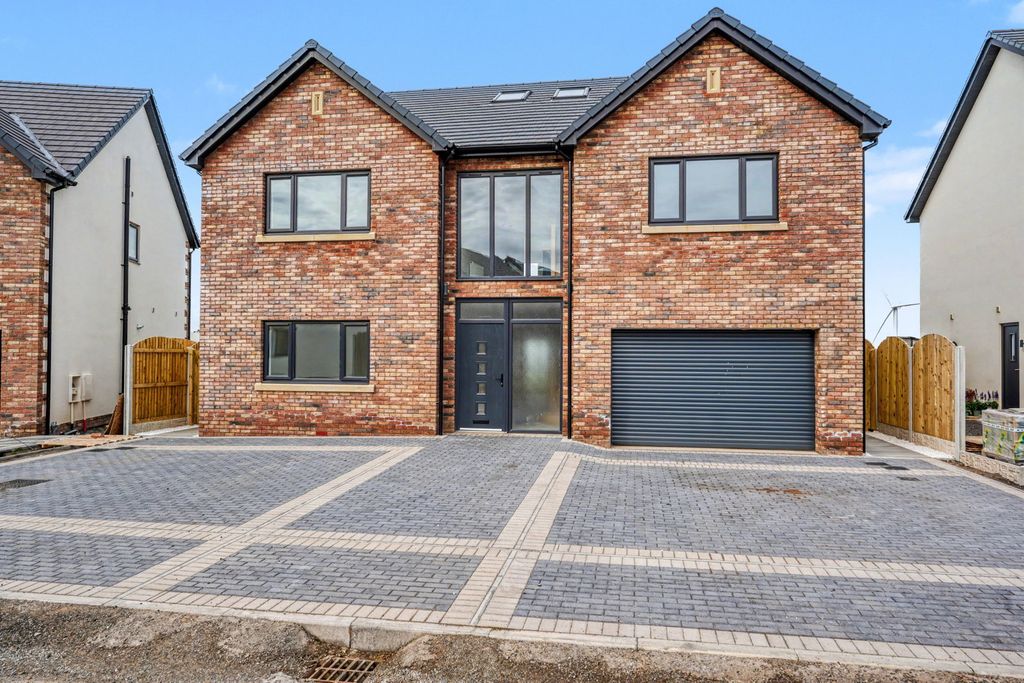 Property photo 1 of 57