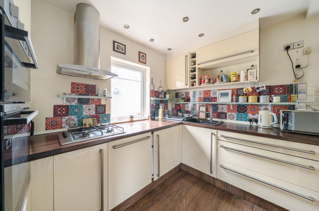 Property photo 3 of 23 1359383-5-68d3c5E22A77B