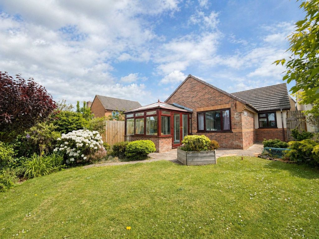 Property photo 2 of 17 2 - Picture No. 19