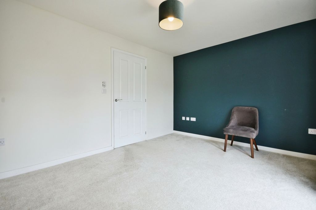 Property photo 3 of 17 Photography