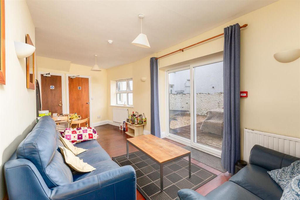Property photo 2 of 26 Cz0A1331-Edit.Jpg