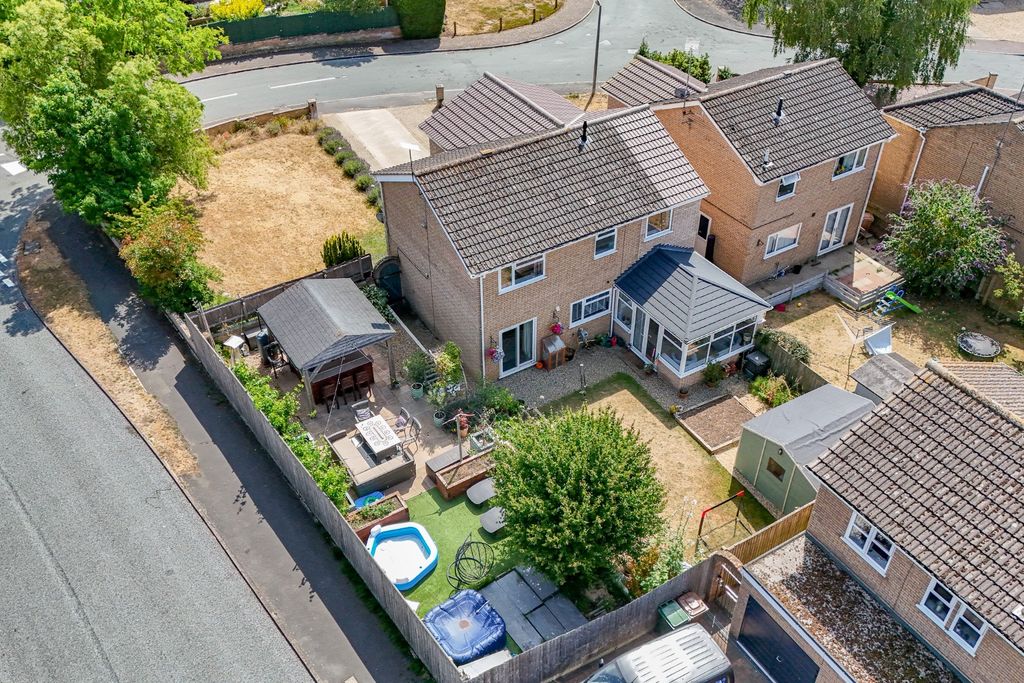 Property photo 3 of 33 5297575