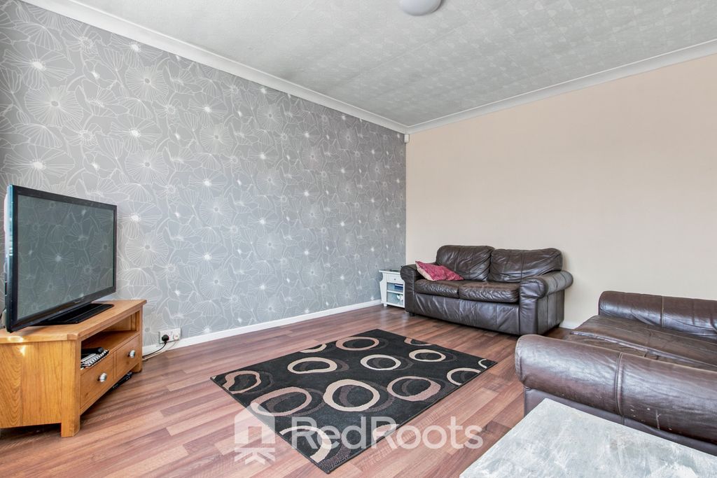 Property photo 3 of 20 5309383