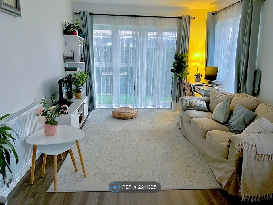 Property photo 3 of 16