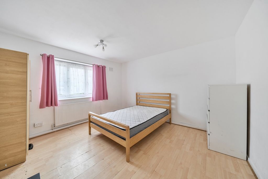 Property photo 2 of 20 1344168-10-68A72E...