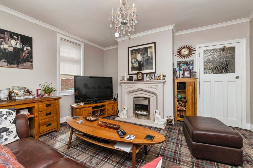 Property photo 2 of 24