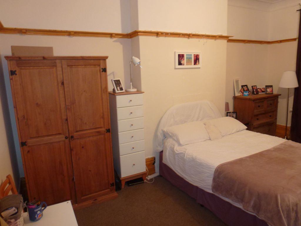 Property photo 3 of 9 Gallery